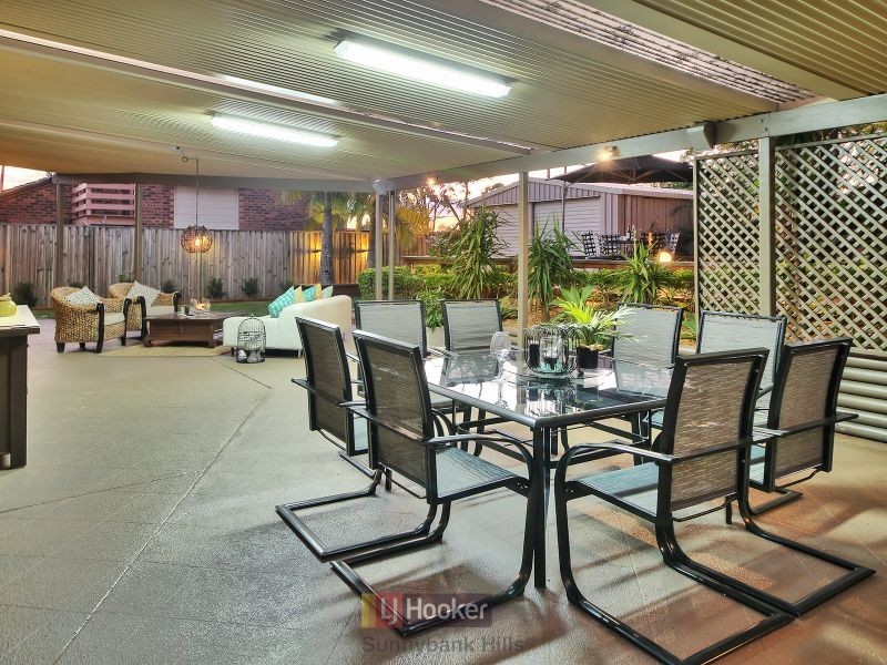 6 Lakkari Street, Eight Mile Plains QLD 4113