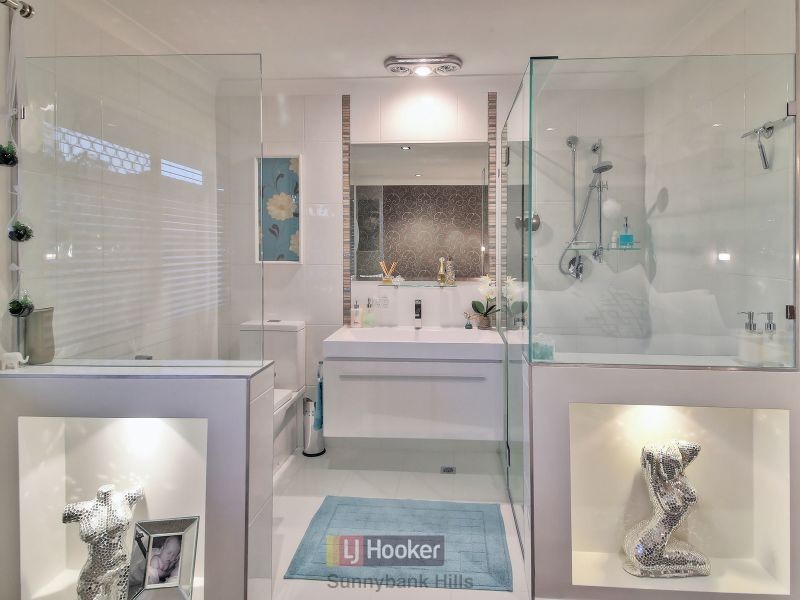 6 Lakkari Street, Eight Mile Plains QLD 4113