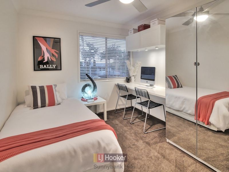 6 Lakkari Street, Eight Mile Plains QLD 4113