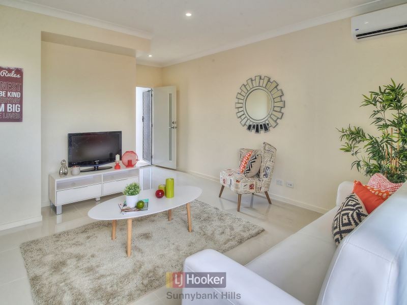 2/24 Broadwater Road, Mount Gravatt East QLD 4122