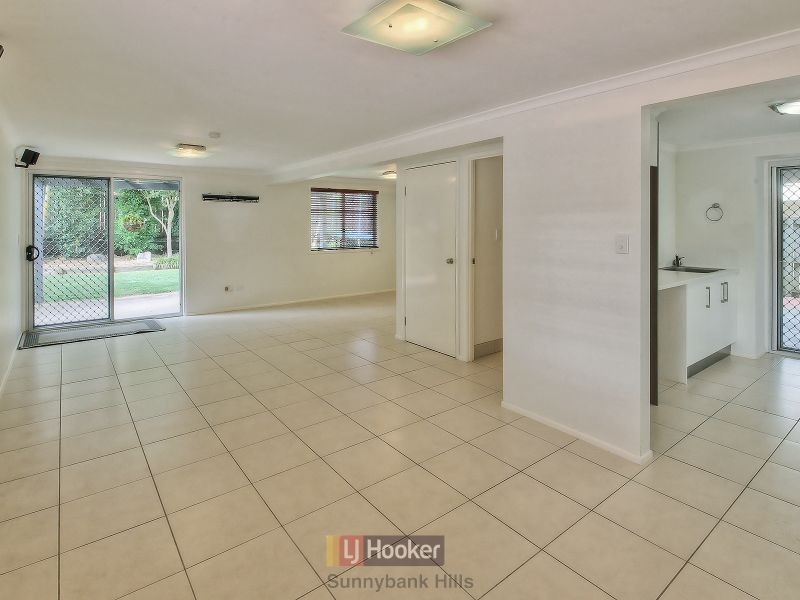 9 Galant Street, Runcorn QLD 4113