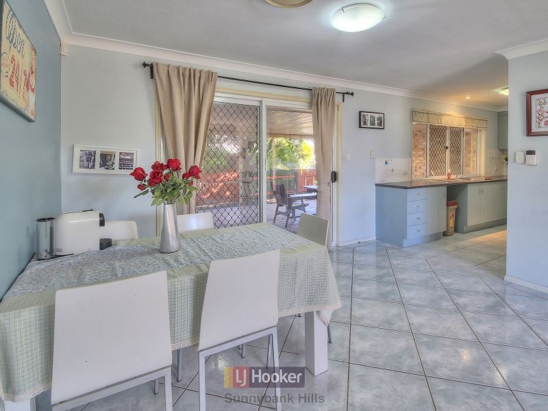 1 Golden Avenue, Calamvale QLD 4116