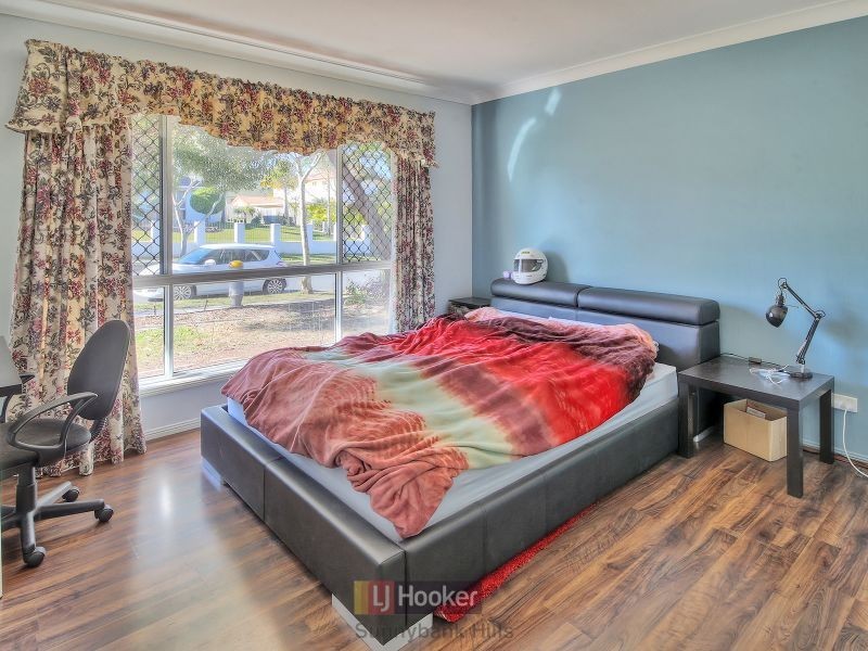 1 Golden Avenue, Calamvale QLD 4116
