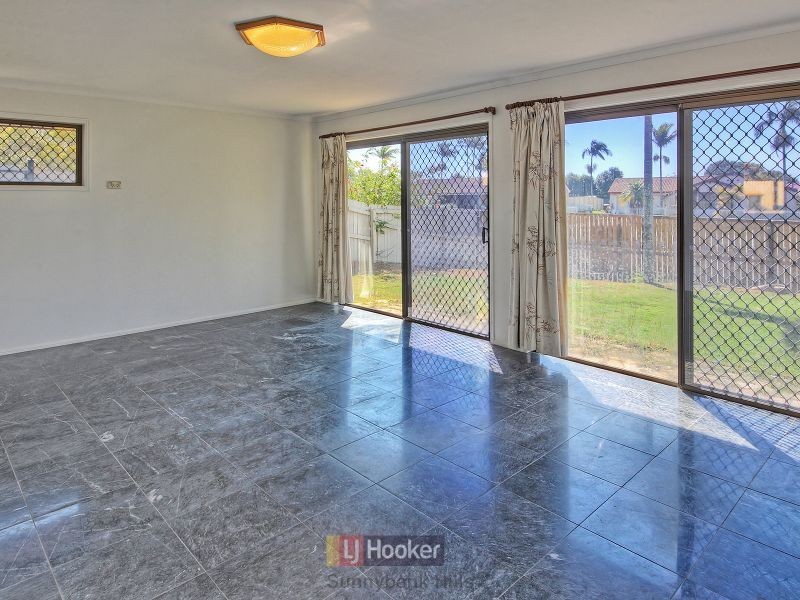 52 Marsala Street, Calamvale QLD 4116