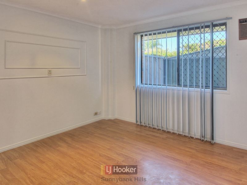 52 Marsala Street, Calamvale QLD 4116
