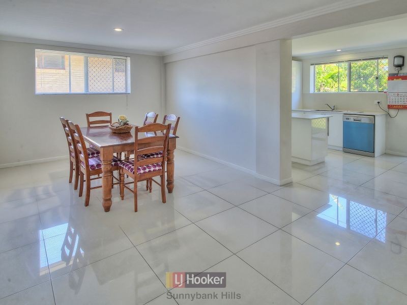 8 Cobham Street, Sunnybank Hills QLD 4109