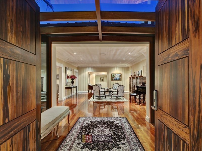 750 Musgrave Road, Robertson QLD 4109