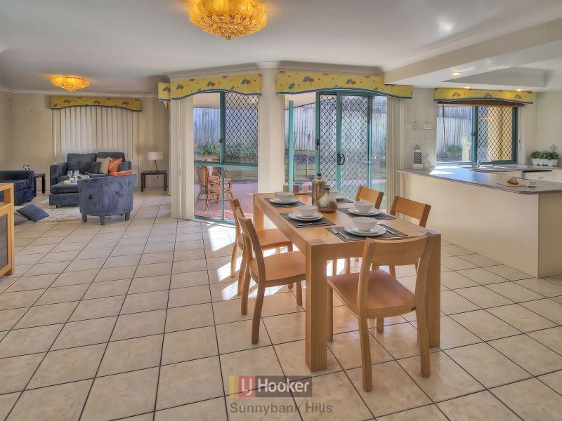 10 Toorak Place, Runcorn QLD 4113
