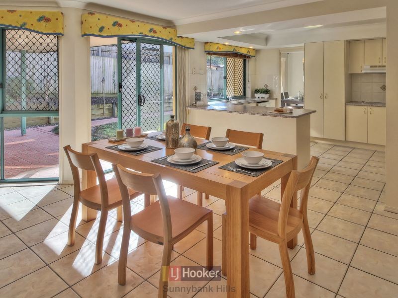 10 Toorak Place, Runcorn QLD 4113