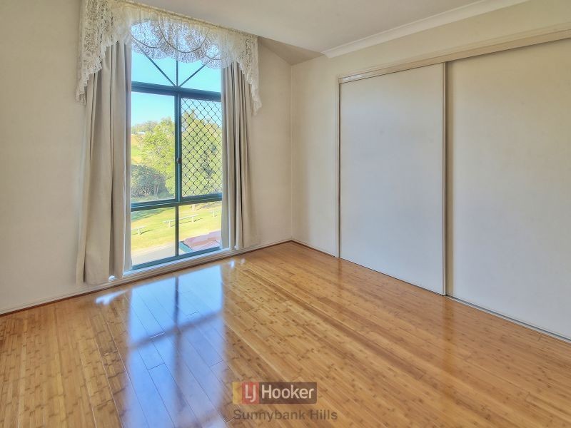 10 Toorak Place, Runcorn QLD 4113