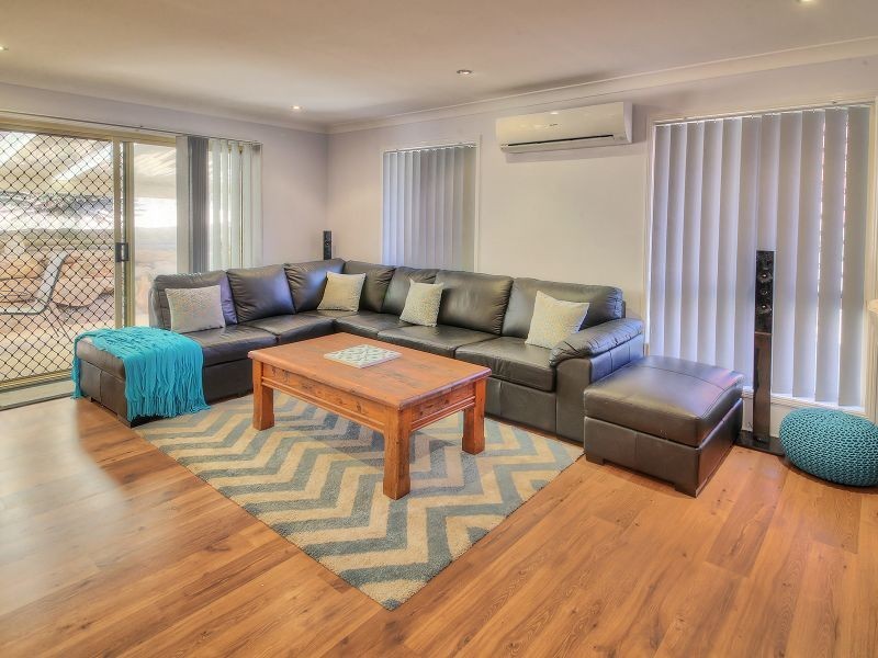 11 Kununurra Crescent, Shailer Park QLD 4128