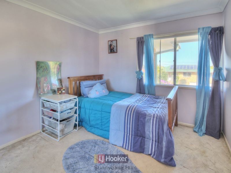 18 Tandanya Street, Mansfield QLD 4122