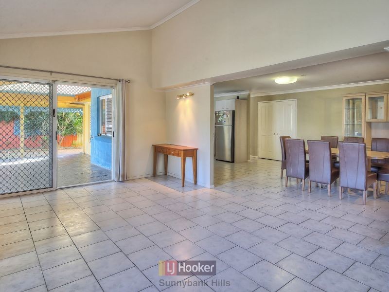 83 The Avenue, Sunnybank Hills QLD 4109