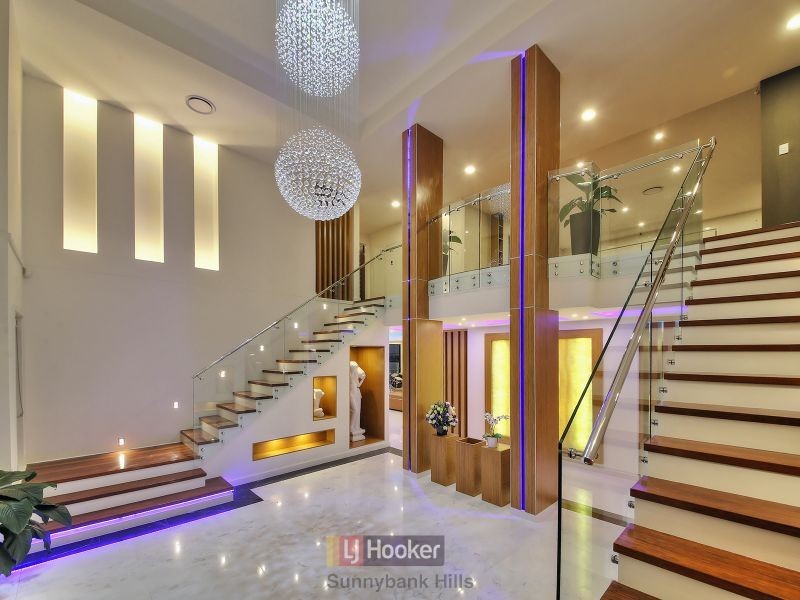 9 Parnassus Street, Robertson QLD 4109