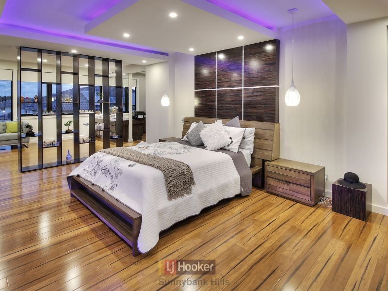 9 Parnassus Street, Robertson QLD 4109