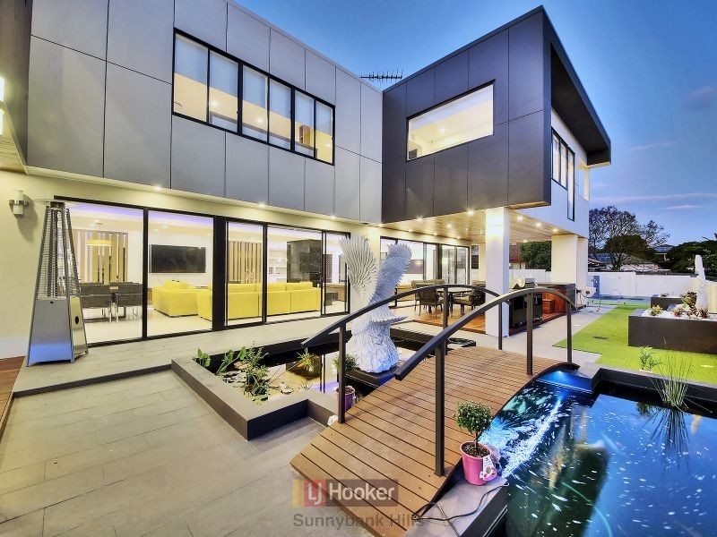 9 Parnassus Street, Robertson QLD 4109