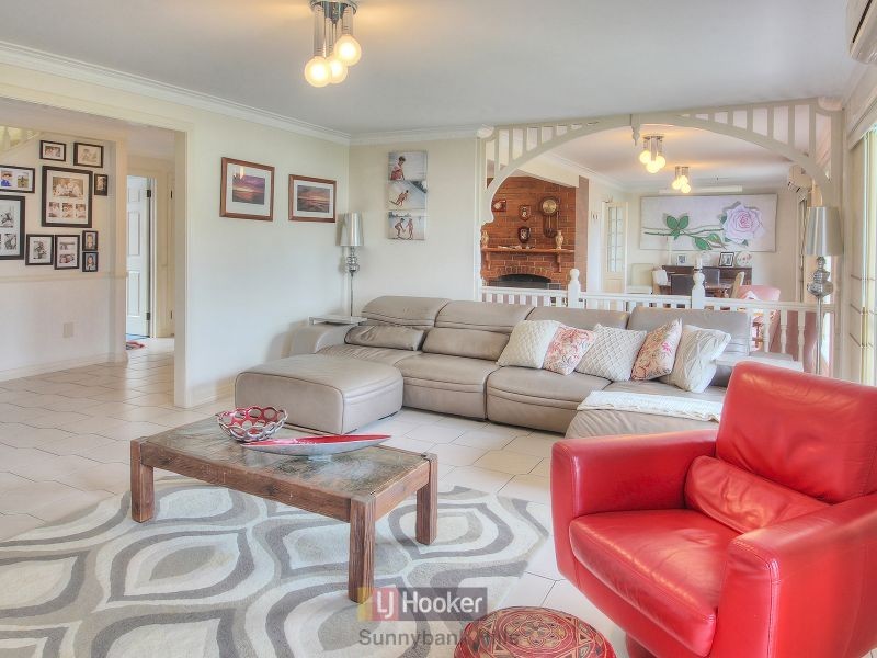 16 Tanis Street, Eight Mile Plains QLD 4113