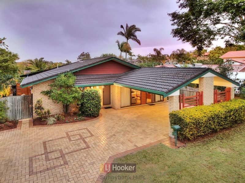 8 Firelight Street, Sunnybank Hills QLD 4109