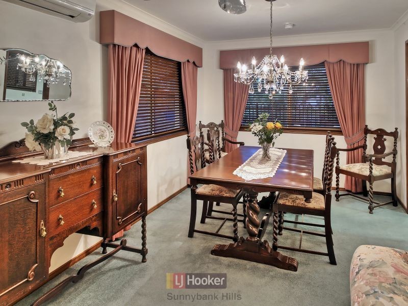 8 Firelight Street, Sunnybank Hills QLD 4109