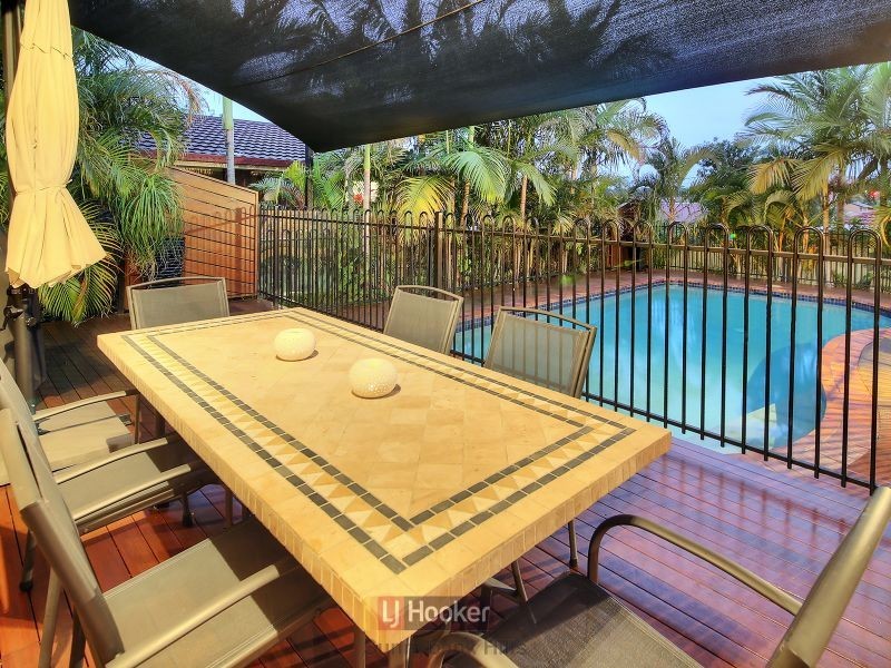 8 Firelight Street, Sunnybank Hills QLD 4109