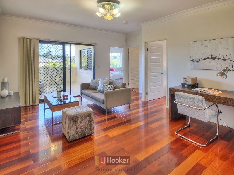 20 Trevi Close, Eight Mile Plains QLD 4113