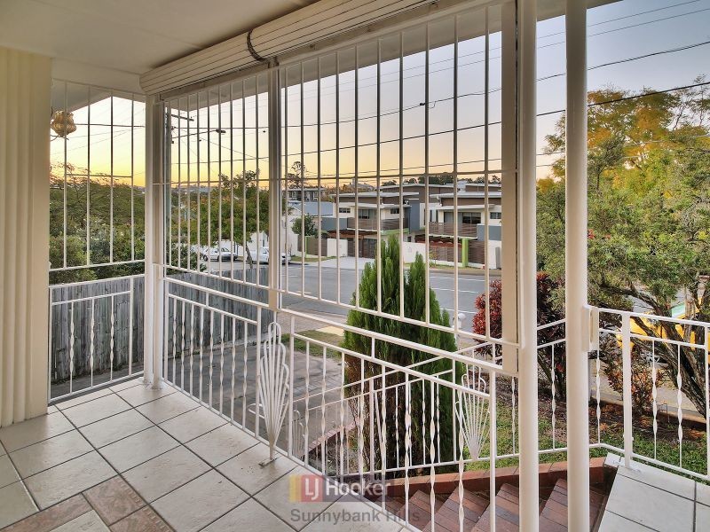 72 Ridge Street, Greenslopes QLD 4120