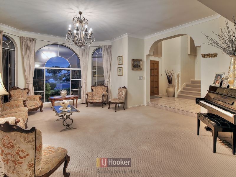 35 Cedar Place, Stretton QLD 4116