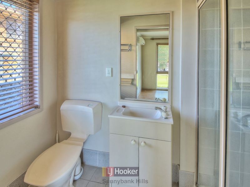 1 Woodhaven Court, Sunnybank QLD 4109