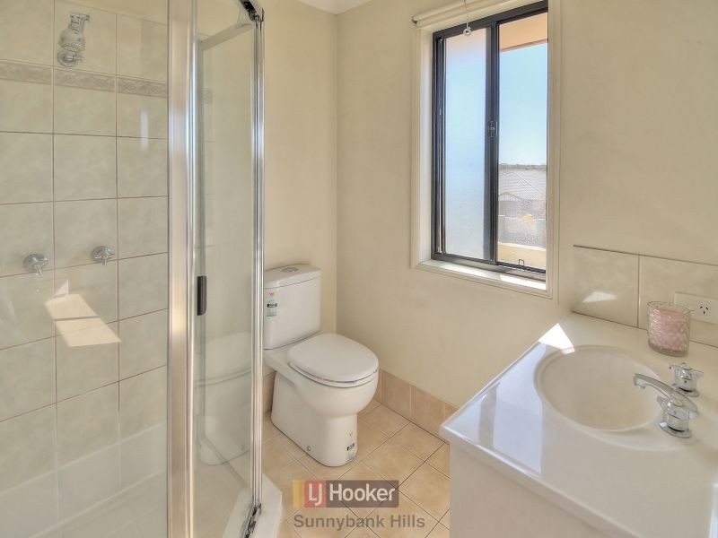 2 Apsley Crescent, Parkinson QLD 4115