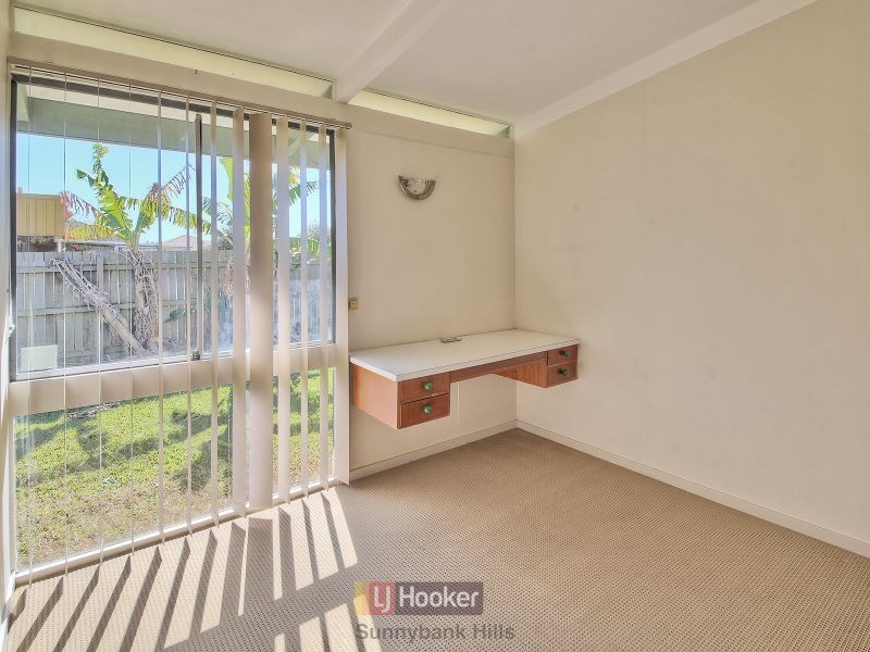87 Pinelands Road, Sunnybank Hills QLD 4109