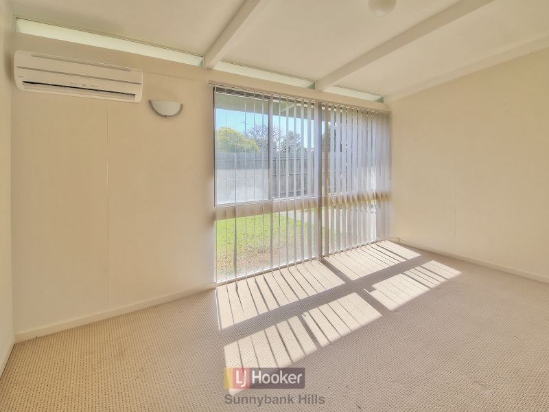 87 Pinelands Road, Sunnybank Hills QLD 4109