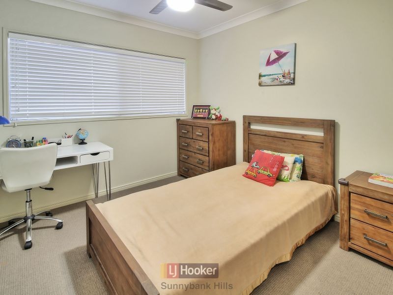 15 Injune Circuit, Calamvale QLD 4116