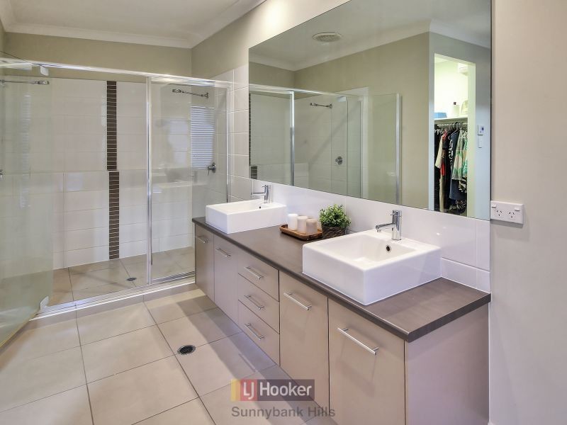 15 Injune Circuit, Calamvale QLD 4116