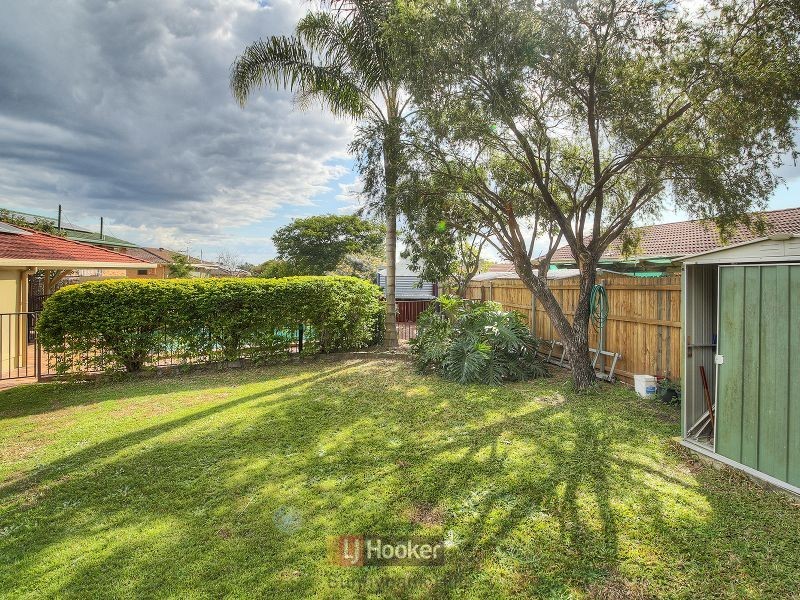 18 Gartford Street, Robertson QLD 4109
