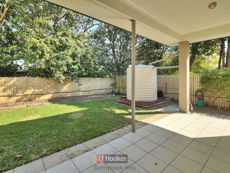 32 Gatling Road, Cannon Hill QLD 4170