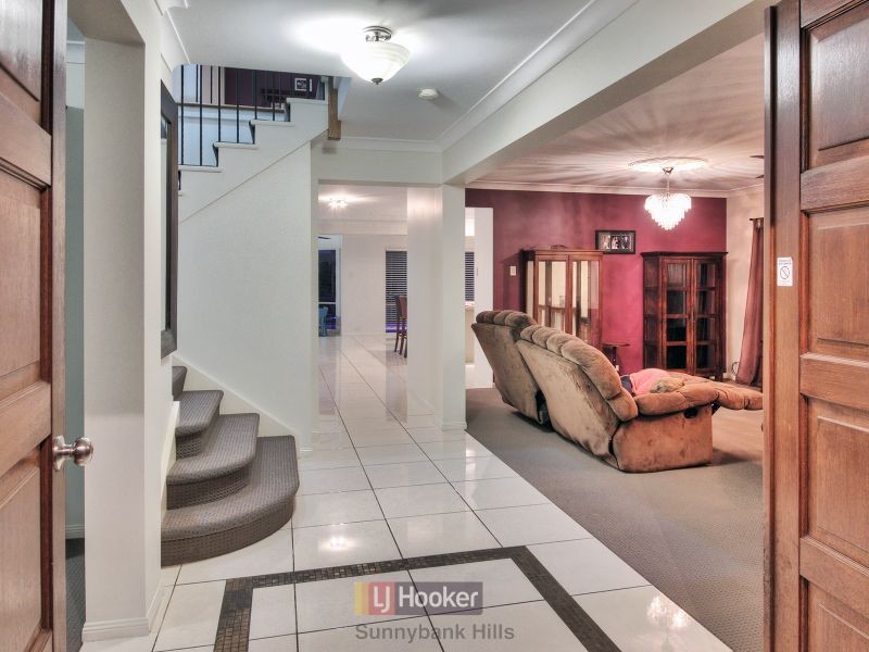 25B Apple Blossom Place, Eight Mile Plains QLD 4113