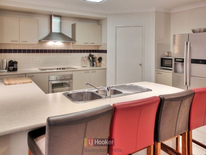 25B Apple Blossom Place, Eight Mile Plains QLD 4113