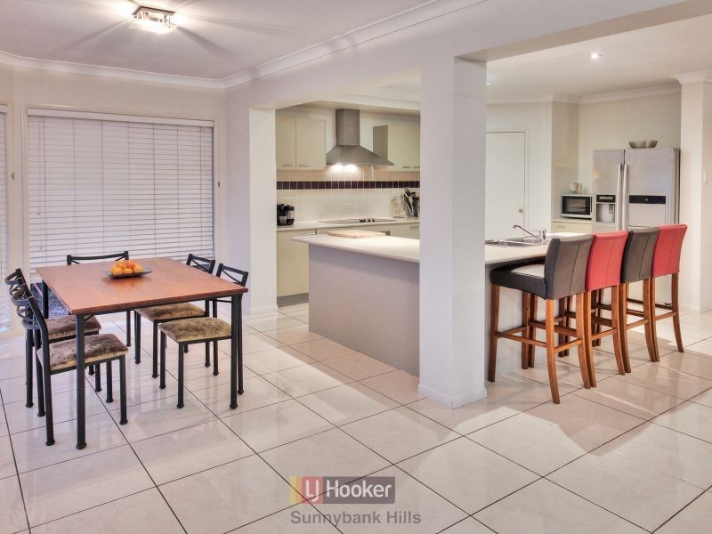 25B Apple Blossom Place, Eight Mile Plains QLD 4113