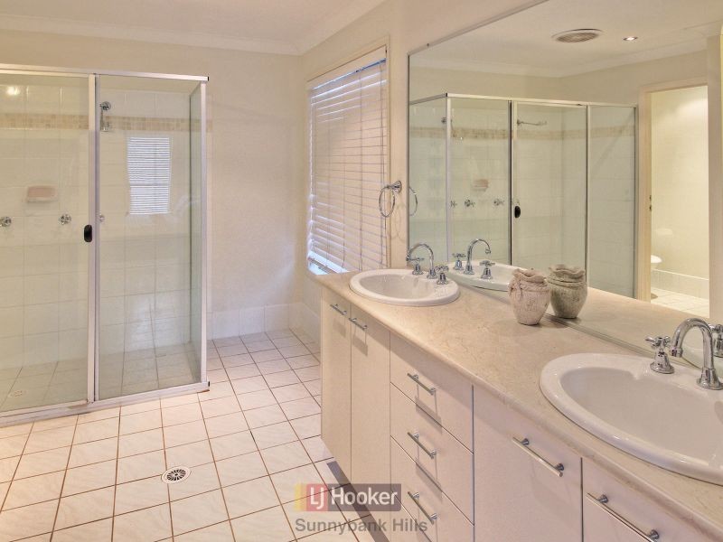 25B Apple Blossom Place, Eight Mile Plains QLD 4113