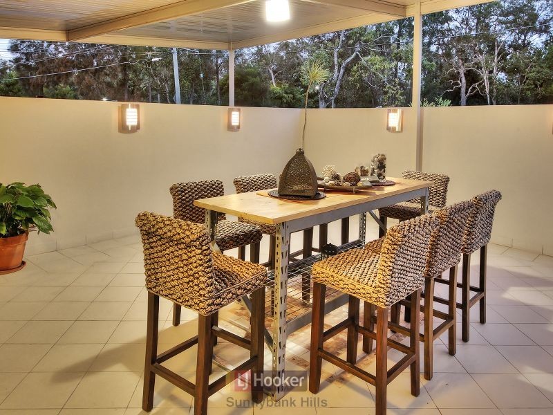 22 Turnmill Street, Macgregor QLD 4109
