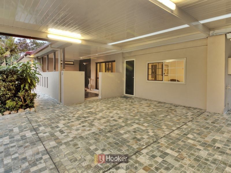 22 Turnmill Street, Macgregor QLD 4109