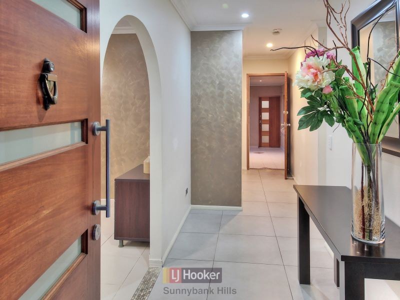 22 Turnmill Street, Macgregor QLD 4109