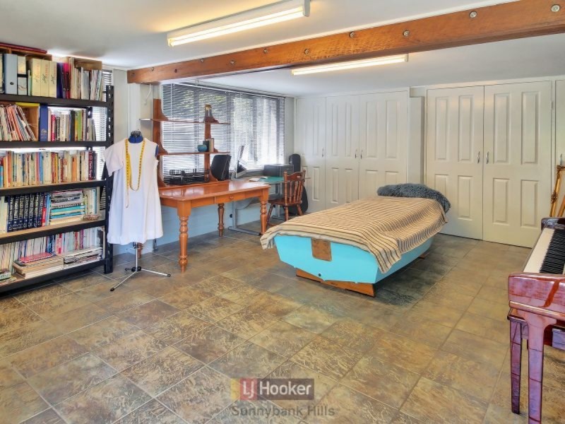 180 Nyleta Street, Coopers Plains QLD 4108