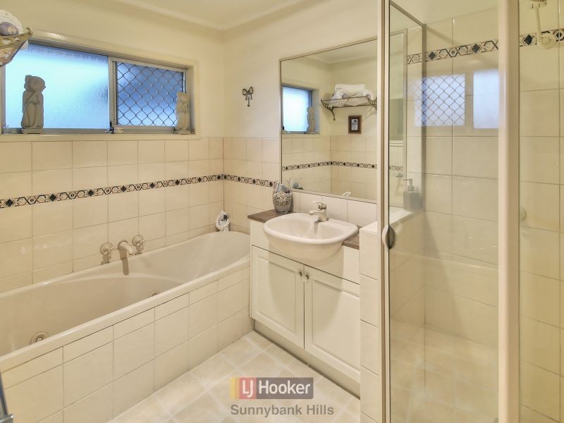 8 Batford Street, Sunnybank QLD 4109