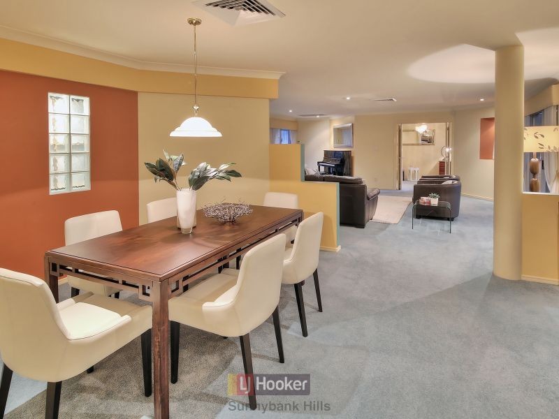 16 Wilonda Street, Robertson QLD 4109