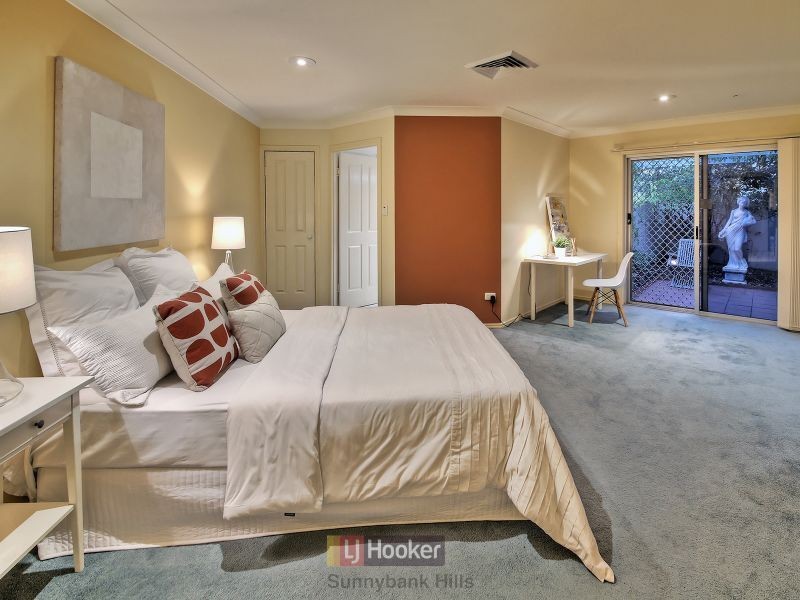 16 Wilonda Street, Robertson QLD 4109