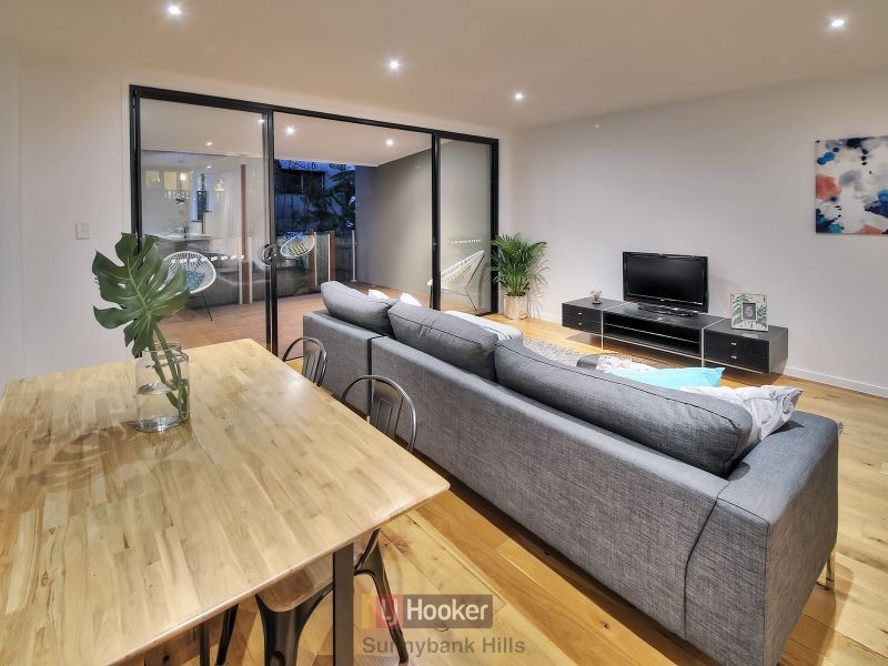 4 Colville Street, Highgate Hill QLD 4101