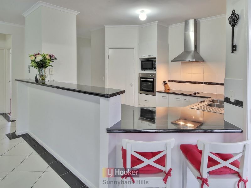 66 Gardenia Circuit, Heathwood QLD 4110