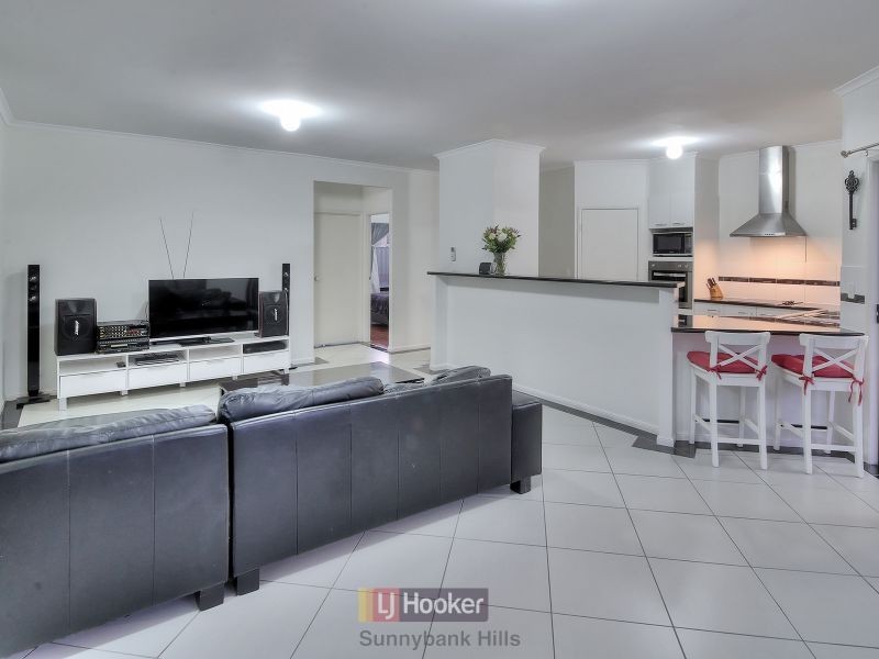 66 Gardenia Circuit, Heathwood QLD 4110