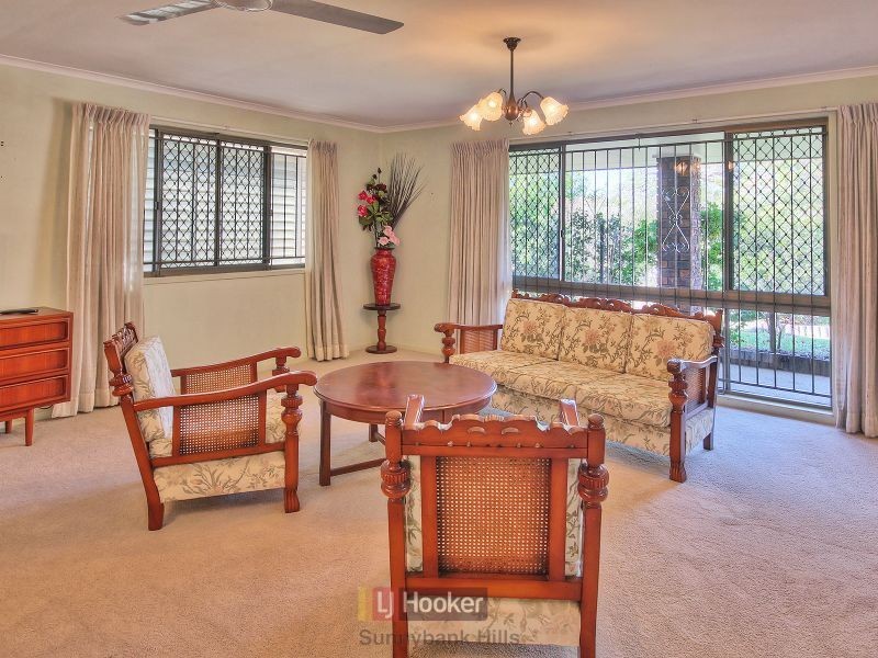 19 Devenish Street, Sunnybank QLD 4109